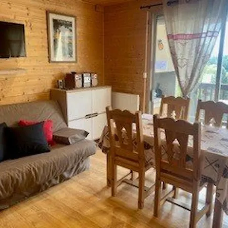 Апартаменты Renove 3* Au Pied Des Pistes De Pyrenees 2000 Avec Terrasse Et Cuisine Equipee - Fr-1-703-195 Bolquere