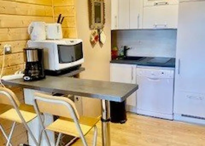 Apartamento Renove 3* Au Pied Des Pistes De Pyrenees 2000 Avec Terrasse Et Cuisine Equipee - Fr-1-703-195 *